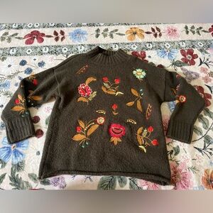 Cliche embroidered mock neck sweater
